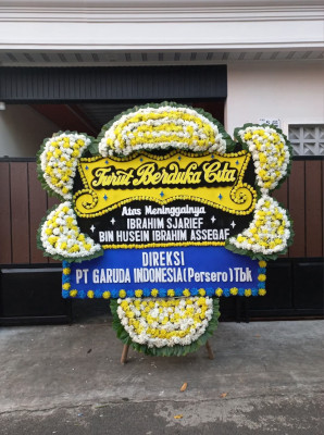Papan Bunga Duka di Andey